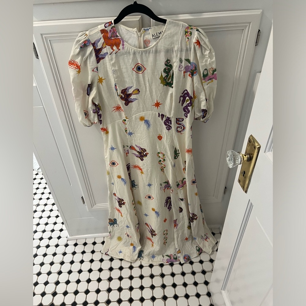 Alemais midi dress, super flattering